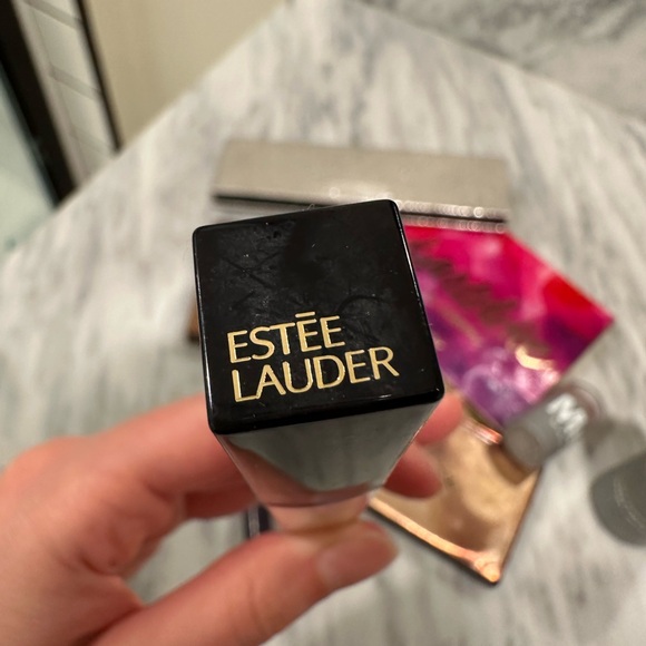 Everyday Makeup Lot - Picture 10 of 16